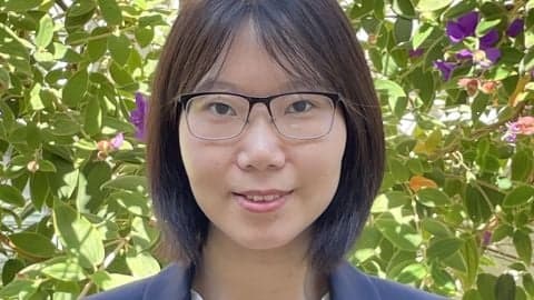 Specialization in a knowledge economy
