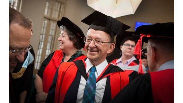 Moments That Change Us: A Life in Transformative Learning